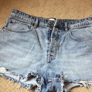 Zara high rise jean shorts - medium wash - 12